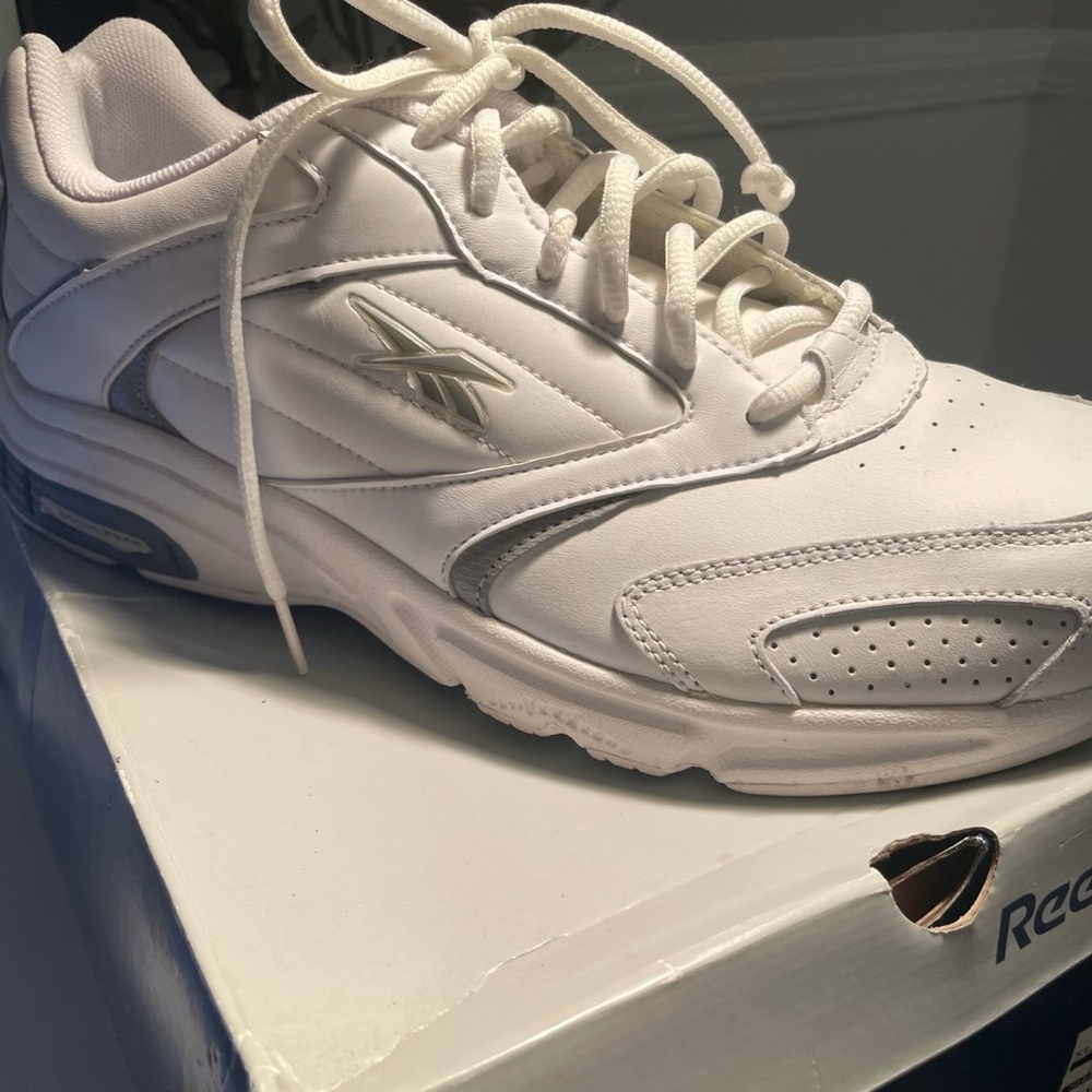 Reebok Mens Walk Steady Sneakers White/Platinum 10